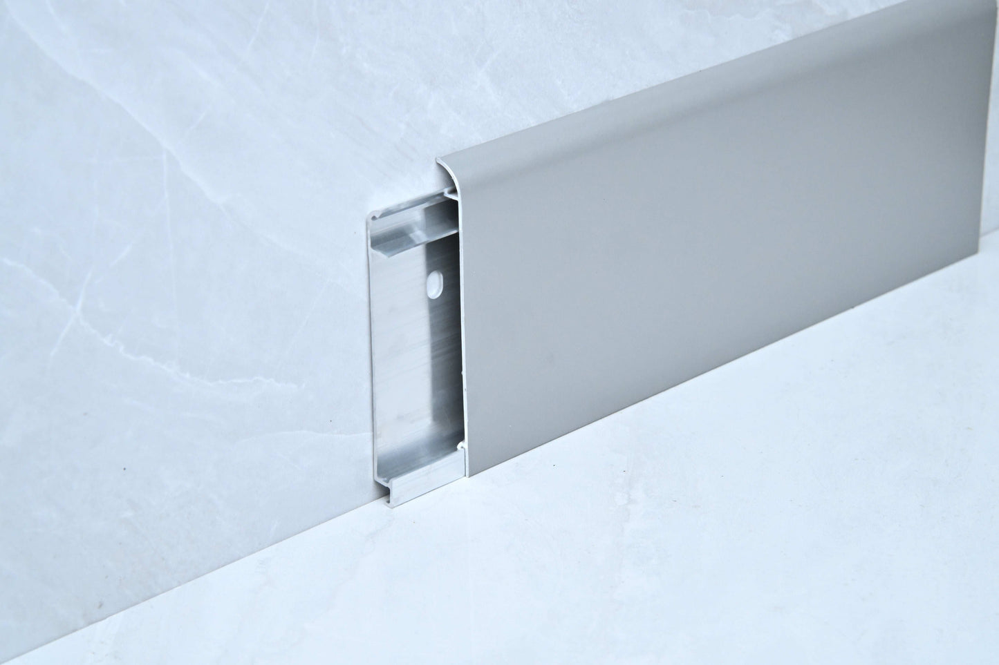 Minimalist Type C – Curved with Straight Edge Type – Skirting Board