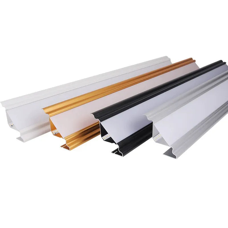 Mrs. Alu LED cornice – Elegant and efficient lighting.