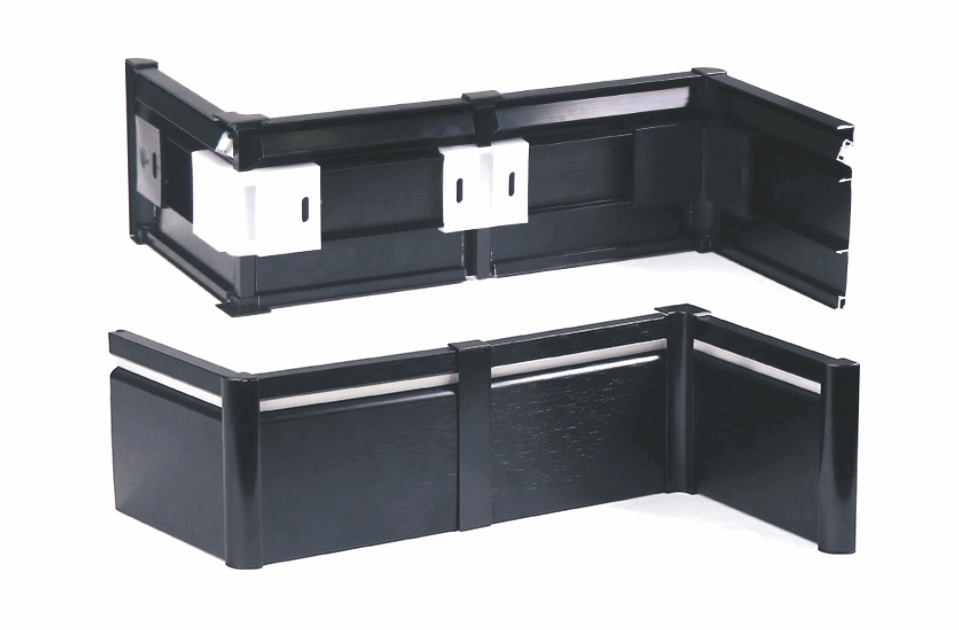 Surface-Mounted Diagonal Light Type – Skirting Board