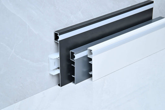 Surface-Mounted Side Lighting – Skirting Board