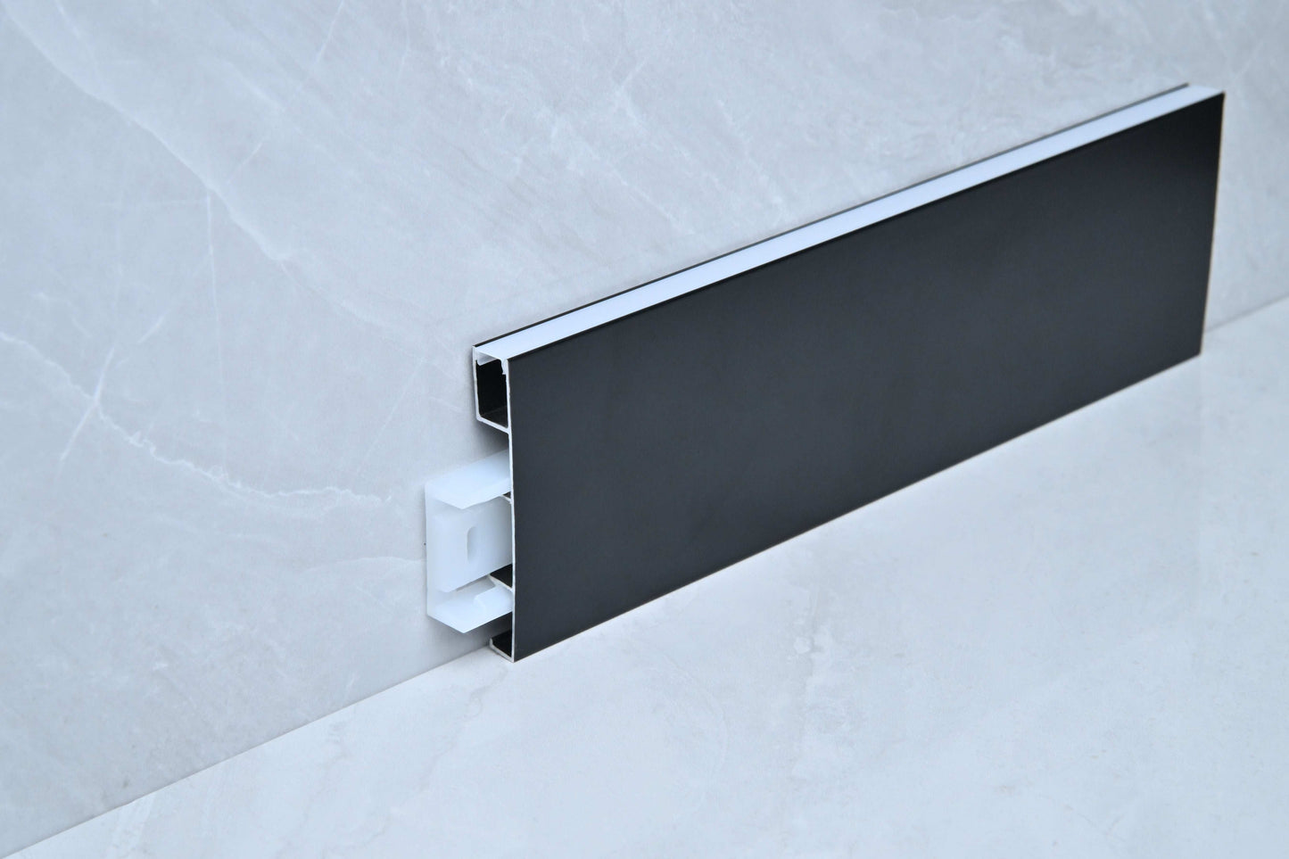 Surface-Mounted Upward Lighting – Skirting Board