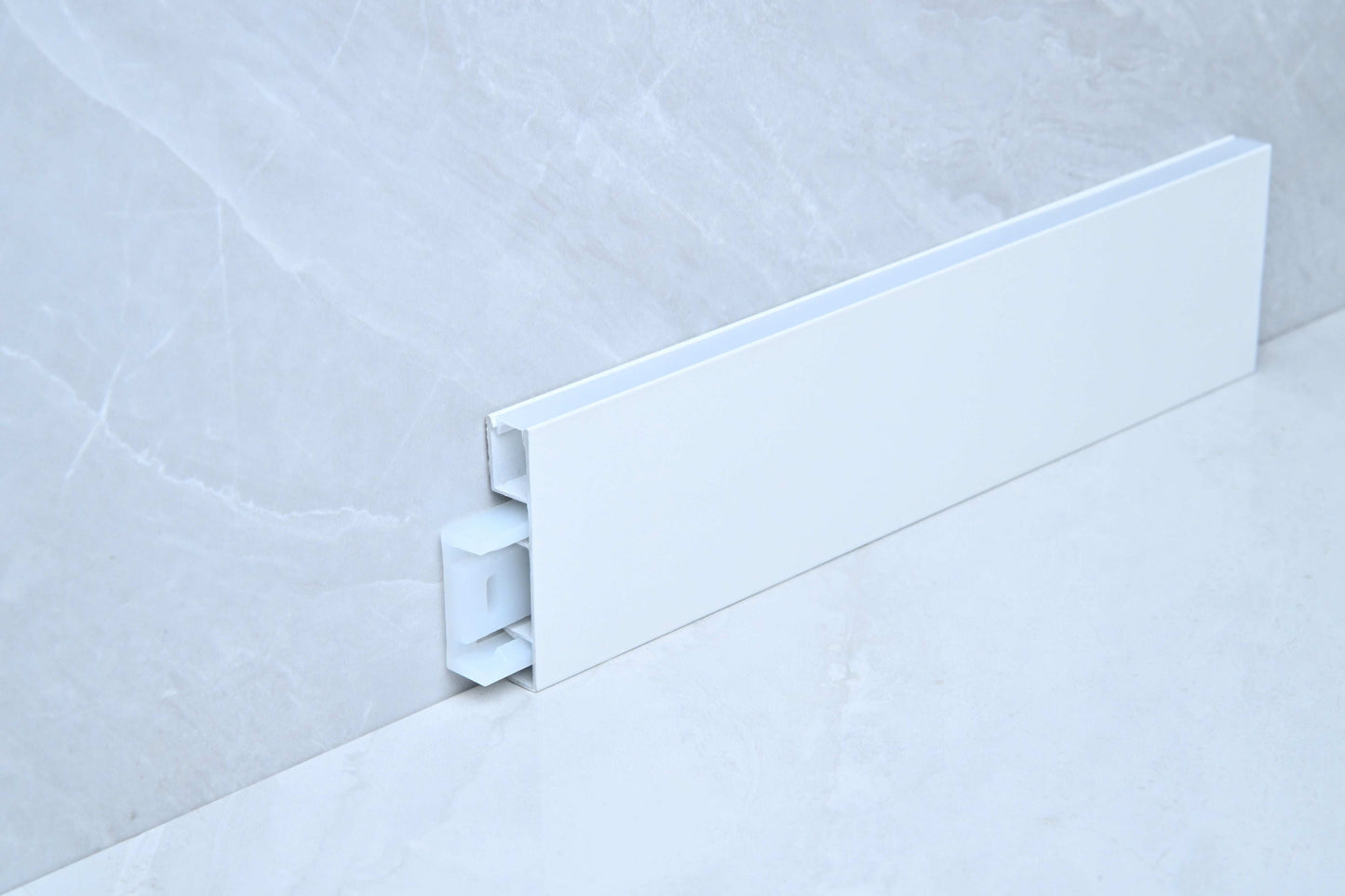 Surface-Mounted Upward Lighting – Skirting Board